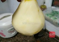 冰糖雪梨的做法图解1
