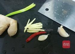 鲢鱼鱼头豆腐煲的做法图解5