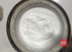 戚风蛋糕的做法图解8