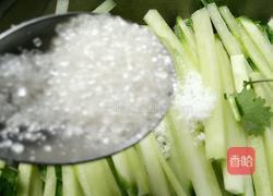 香菜萝卜丝的做法图解6