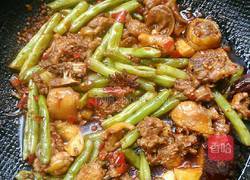 四季豆烧鸡的做法图解11