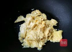 鸡蛋烩茼蒿的做法图解7