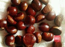 水煮板栗的做法图解2