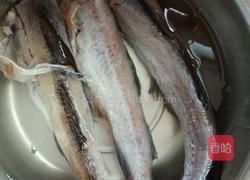 炸鳕鱼的做法图解1