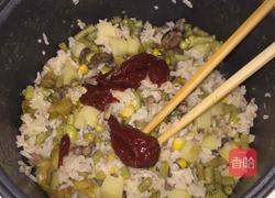 香肠土豆焖饭的做法图解9