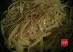 家常版蒜香土豆丝的做法图解13