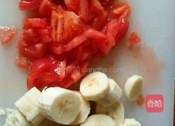 番茄香蕉汁的做法图解2