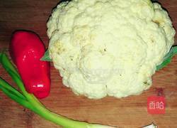 清炒花菜的做法图解1