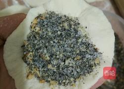 花生芝麻糖包子的做法图解9