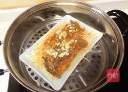 蒜蓉粉丝蒸鱼的做法图解7