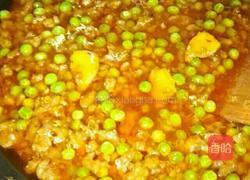 豌豆酱肉丁米粉的做法图解2