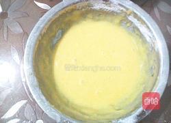 戚风蛋糕的做法图解4