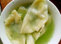 地菜青汁汤水饺