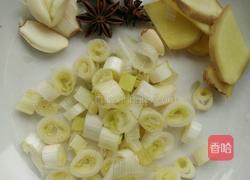 酱焖嘎鱼茄子的做法图解3