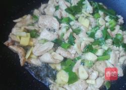 鸡肉炖白玉菇的做法图解4