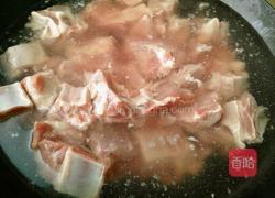 红白萝卜炖排骨的做法图解1