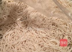 浓香鸡汤蔬菜面的做法图解2