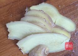 胡萝卜羊肉汤的做法图解2