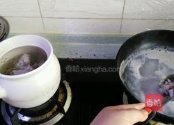 党参藕块炖排骨的做法图解3