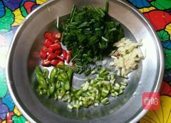 木耳炒竹笋的做法图解4