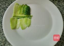 黄瓜拼盘（桂林山水）的做法图解5