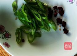 炝拌佛手瓜丝的做法图解2