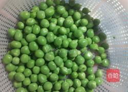 豌豆胡萝卜炒牦牛肉的做法图解3