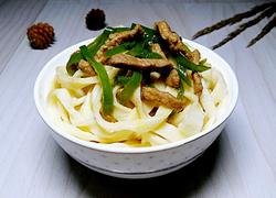 尖椒肉丝卤手擀面