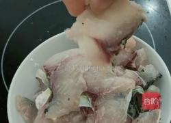 家常酸菜鱼的做法图解1