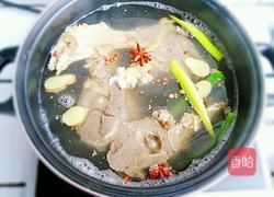 牛骨萝卜汤的做法图解4