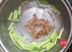 干鱿香芹面的做法图解5