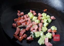 玉米粒炒烤肠的做法图解6