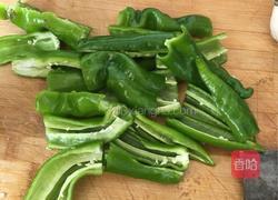 虎皮辣子的做法图解1