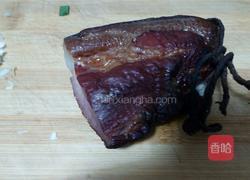 腊肉西芹的做法图解3