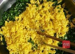 韭菜鸡蛋水饺的做法图解4