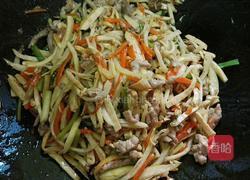 冬笋香干炒肉丝的做法图解20