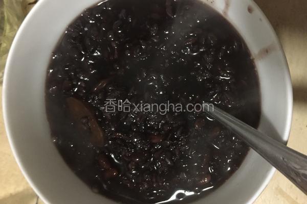 黑豆黑米粥
