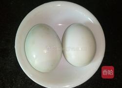 咸蛋黄炒玉米的做法图解1