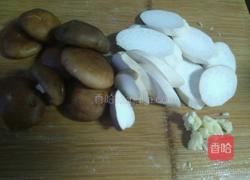 双菇油菜的做法图解2