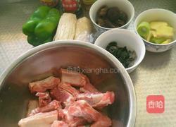 黄焖排骨的做法图解1