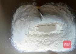 猕猴桃果酱面包的做法图解3