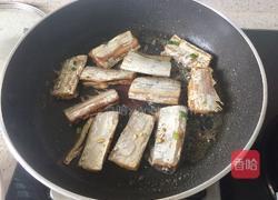 香煎带鱼的做法图解5