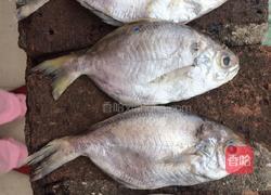 红烧肉鱼的做法图解1