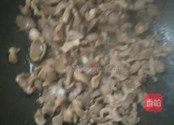 酸豆角炒鸡杂的做法图解6