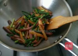 红肠蒜苔土豆条的做法图解8