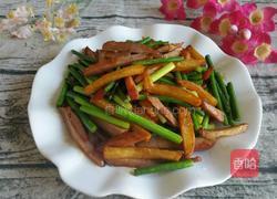 红肠蒜苔土豆条的做法图解9