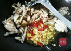 辣椒炒田鸡的做法图解6