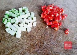 (简易版)香辣小鱼小虾的做法图解3