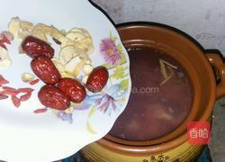 排骨玉米萝卜汤的做法图解2