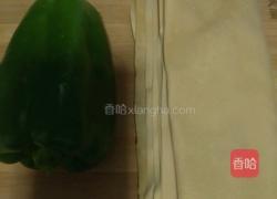 辣椒炒豆皮的做法图解1